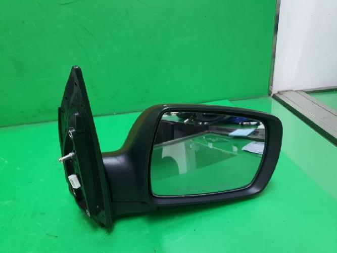 Зеркало боковое правое Kia Carnival (2010)