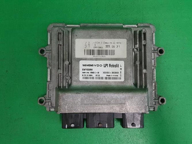 Engine Control Unit (ECU) Hyundai Grand Starex (1997)