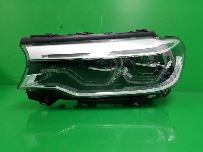 Headlight Left (LH) BMW 5 Series (2017–2018)