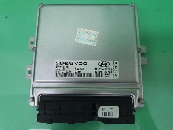 Блок управления двигателем (ECU) Hyundai Tuscani (2007)