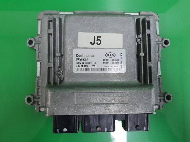 Блок управления двигателем (ECU) Kia K7 (2010–2011)