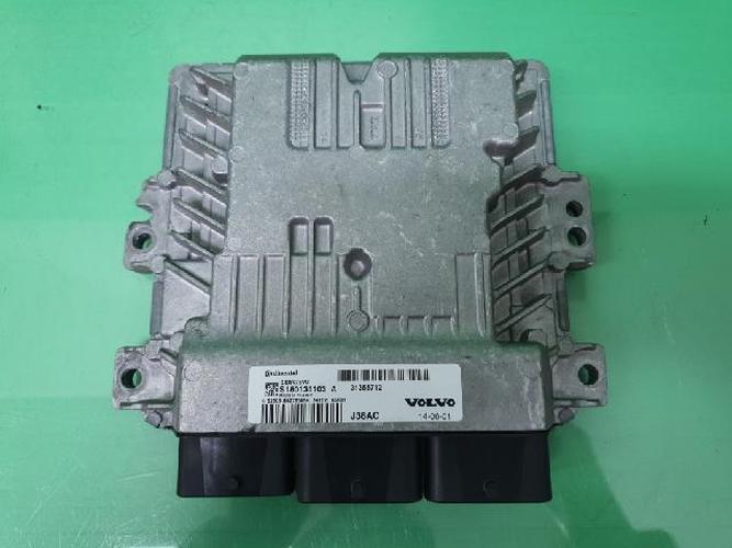 Блок управления двигателем (ECU) Volvo S80 (2015)