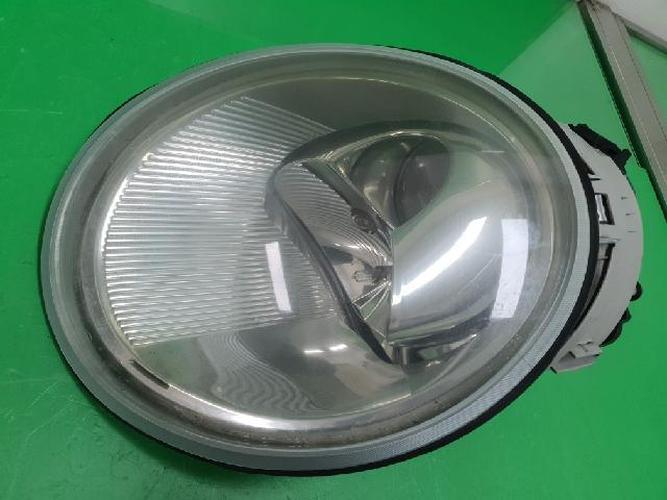 Headlight Left (LH) Volkswagen Beetle (2002)