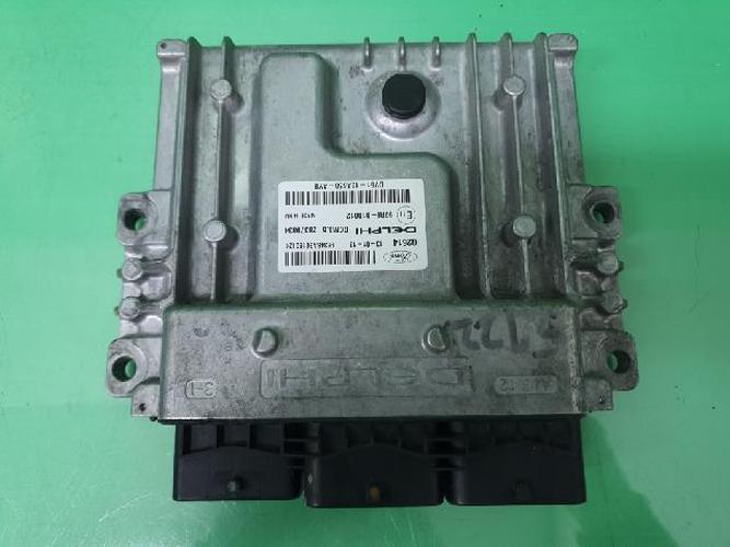 Блок управления двигателем (ECU) Ford Focus (2013)