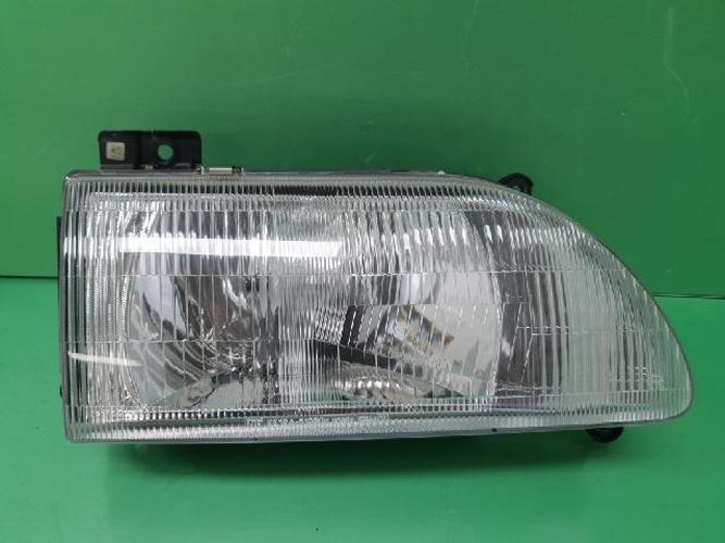 Headlight Right (RH) Kia Pride (1994)