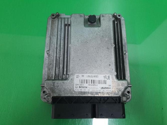 Блок управления двигателем (ECU) Cadillac CTS (2008)