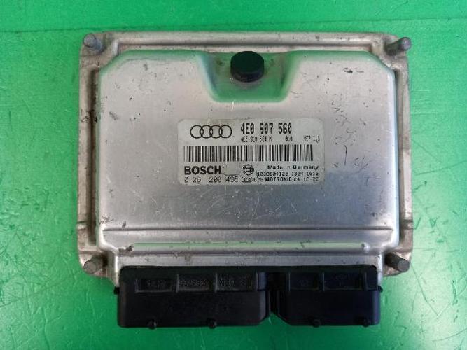 Блок управления двигателем (ECU) Audi A8 (2005)