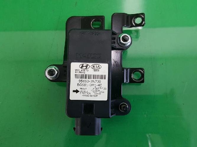 Body Control Module (BCM) Hyundai Grand Starex (2016)