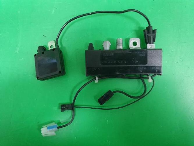 Body Control Module (BCM) BMW 5 Series (2003)