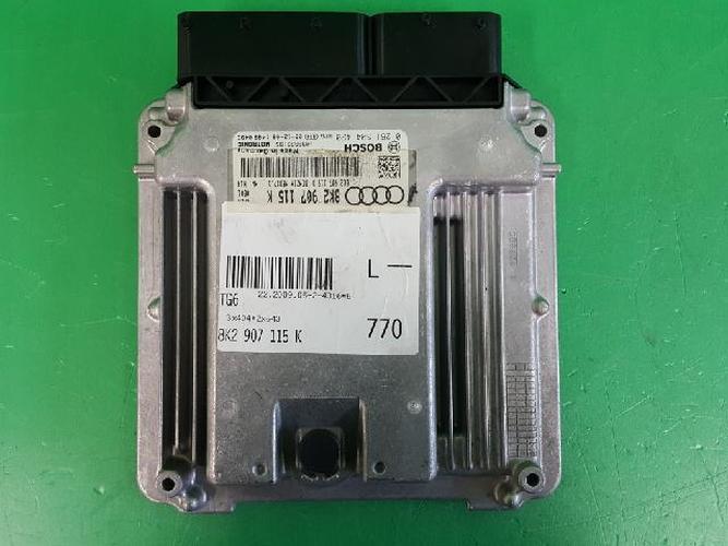 Блок управления двигателем (ECU) Audi A4 (2009)