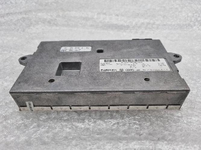 Electronic Module Audi A8 (2006)