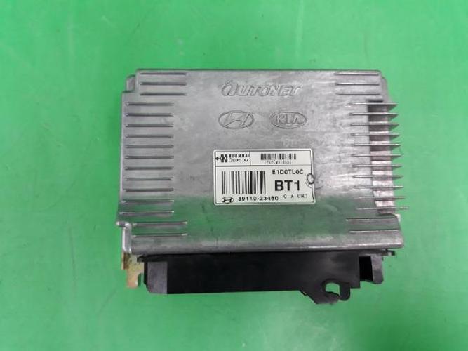 Engine Control Unit (ECU) Hyundai Sonata (2001)