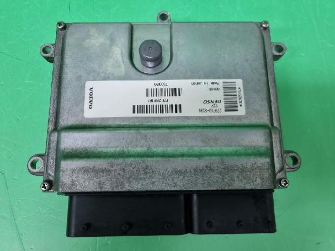 Блок управления двигателем (ECU) Volvo C30 (2009–2010)