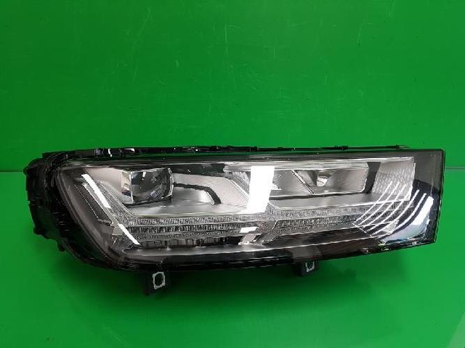Headlight Right (RH) Audi Q7 (2019)