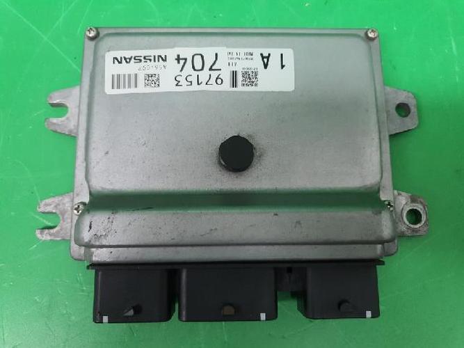 Блок управления двигателем (ECU) Nissan Cube (2012)