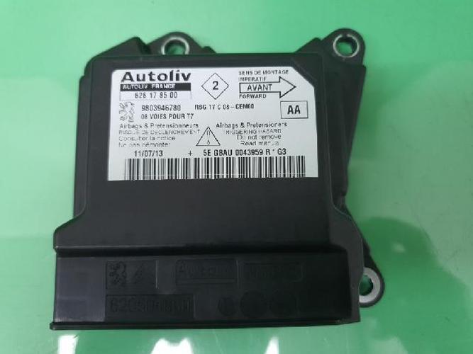 Body Control Module (BCM) Peugeot 308 (2014)