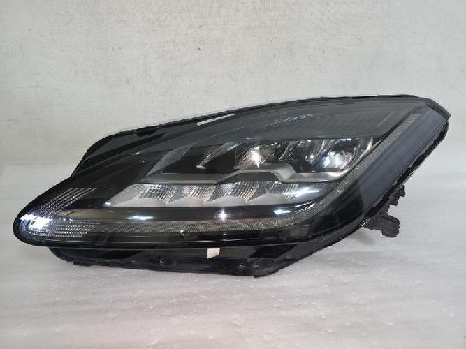 Headlight Left (LH) Jaguar E-PACE (2018)