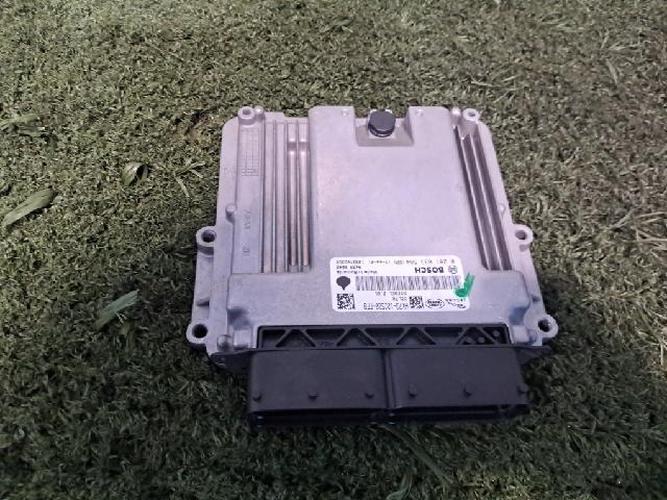 Блок управления двигателем (ECU) Land Rover Discovery (2017)