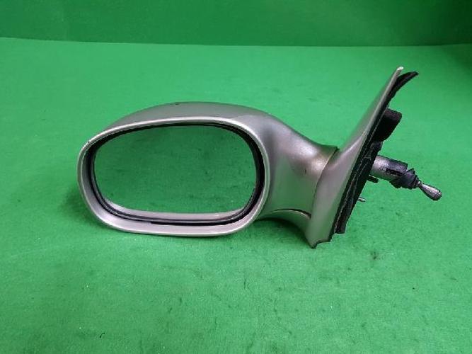 Side Mirror Left (LH) Kia Carnival (2000)
