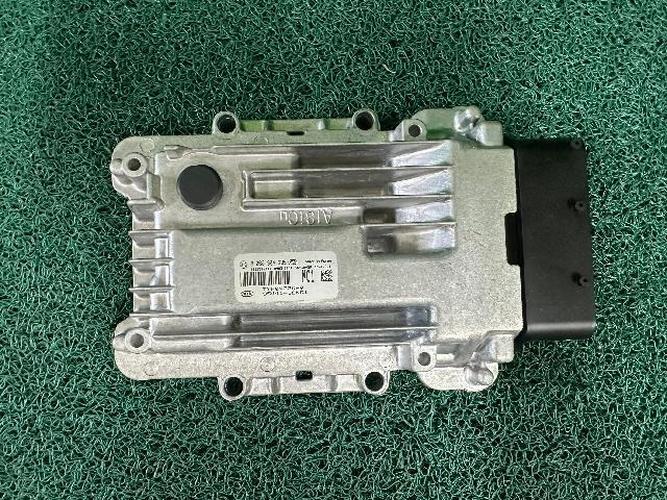 Transmission Control Unit (TCU) Kia Carnival (2017)