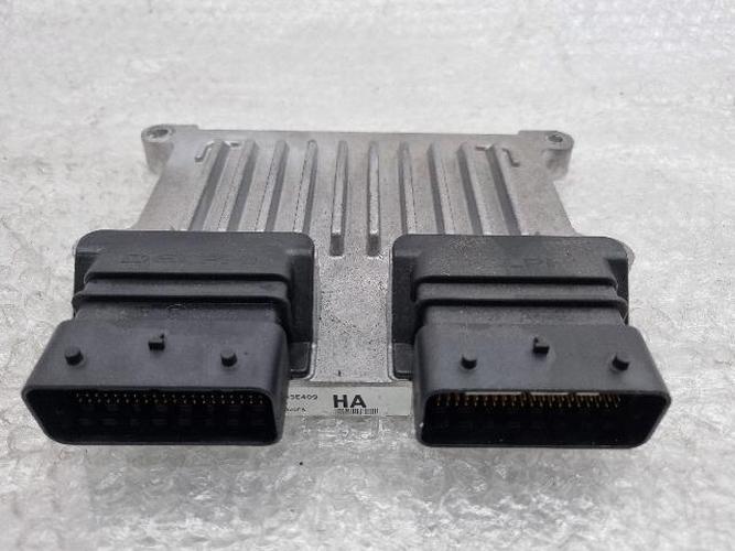 Engine Control Unit (ECU) Kia Opirus (2009)