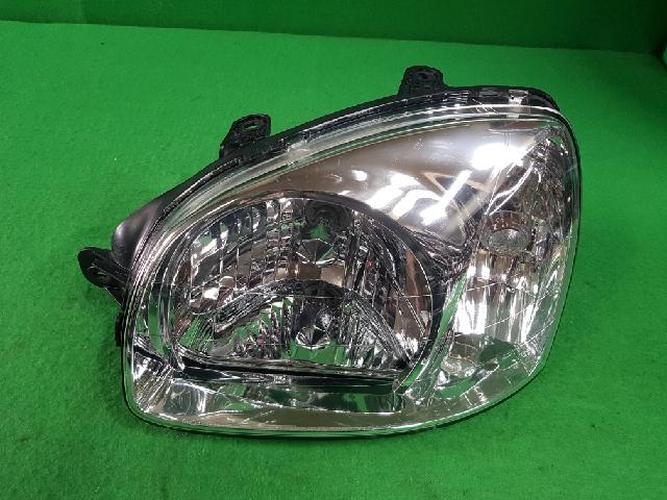 Headlight Left (LH) Hyundai Santa Fe (2003)