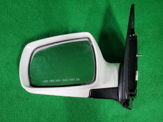 Side Mirror Left (LH) Kia Carnival (2007)