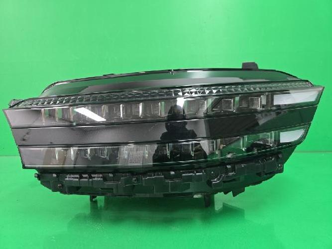 Headlight Left (LH) Genesis G90 (2026)