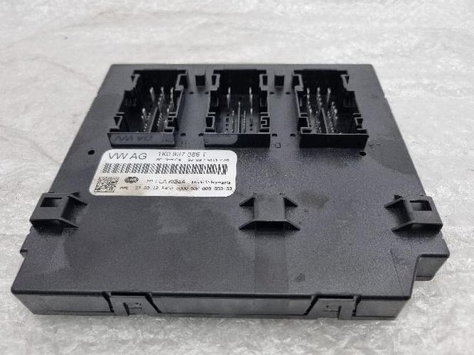 Body Control Module (BCM) Volkswagen Golf (2013)