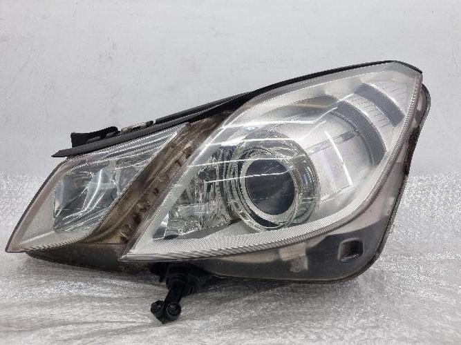 Headlight Left (LH) Mercedes-Benz E-Class (2011)