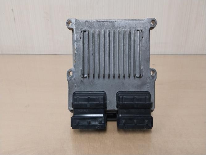 Блок управления двигателем (ECU) Hyundai Equus (2012)