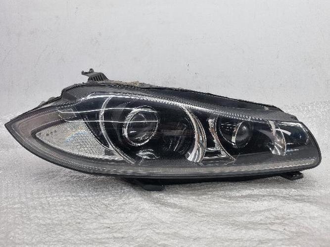 Headlight Right (RH) Jaguar XF (2013)