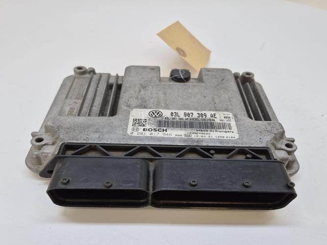 Engine Control Unit (ECU) Volkswagen CC (2012)