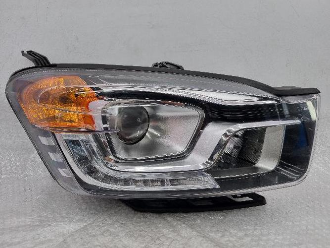 Headlight Right (RH) SsangYong Korando (2014)