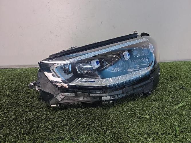 Headlight Left (LH) Mercedes-Benz S-Class (2025)
