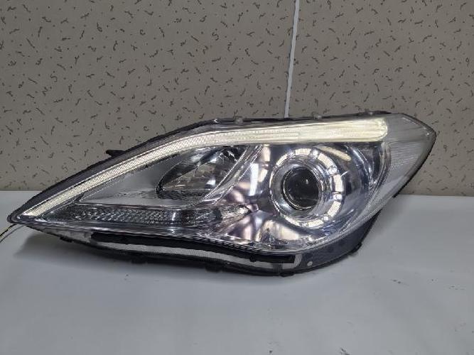 Headlight Left (LH) Hyundai Grandeur (2016)