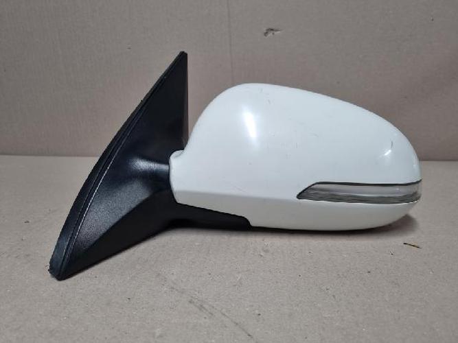 Зеркало боковое левое Hyundai Elantra (2012)
