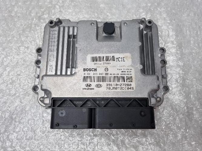Блок управления двигателем (ECU) Hyundai Tucson (2006)