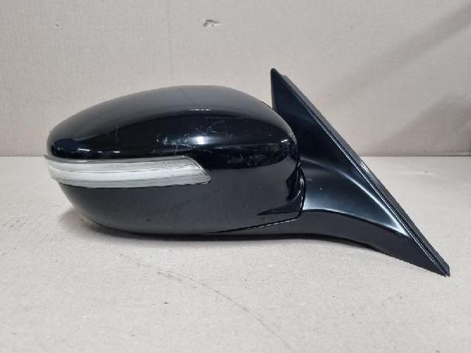 Зеркало боковое правое Hyundai Genesis (2011)