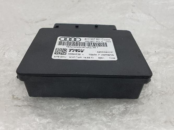 Electronic Module Audi A8 (2011)
