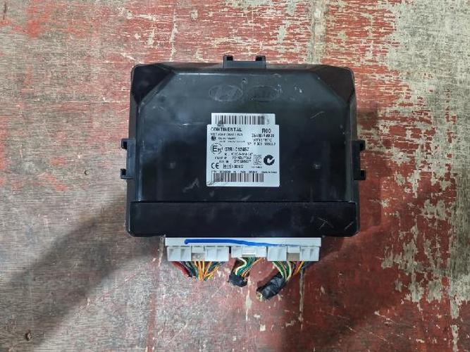 Body Control Module (BCM) Kia Carens (2016)
