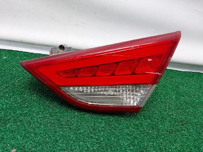 Накладка задней панели Hyundai Sonata (2012–2014)