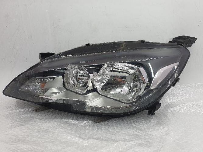 Headlight Left (LH) Peugeot 308 (2015)