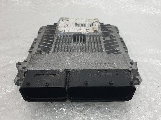 Блок управления двигателем (ECU) Audi A6 (2010–2011)
