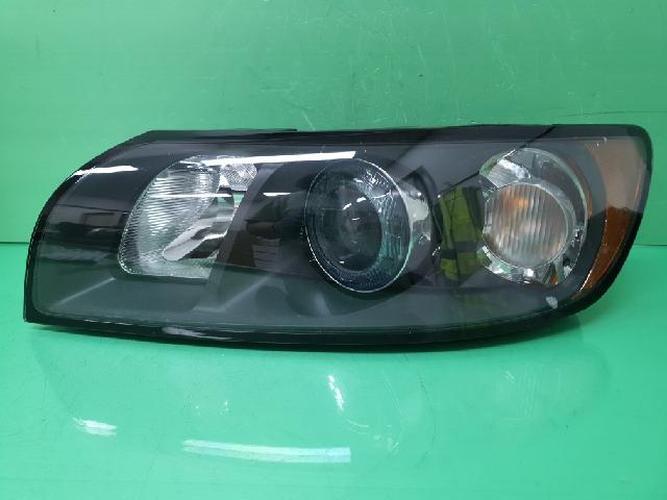 Фара передняя левая Volvo V50 (2007)