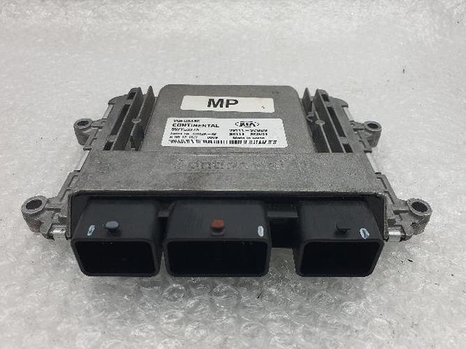 Engine Control Unit (ECU) Kia K7 (2016)