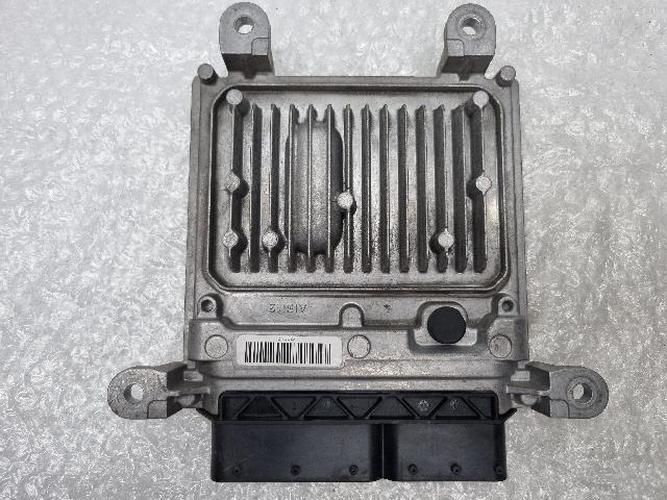 Блок управления двигателем (ECU) Infiniti Q (2014)