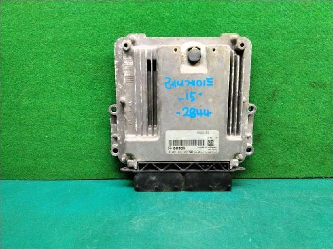 Блок управления двигателем (ECU) Jeep Renegade (2015)