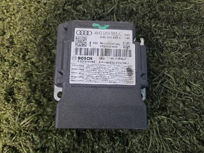Electronic Module Audi A8 (2012)