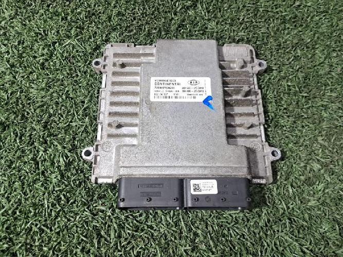 Блок управления двигателем (ECU) Kia K7 (2016)